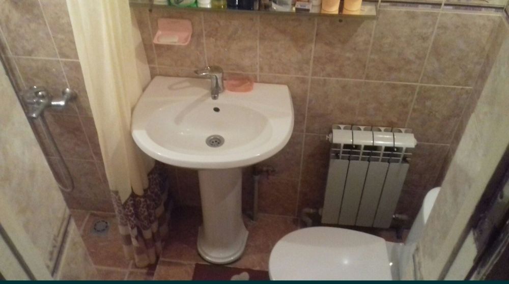 Продаётся жилой дом в хорошем районе.