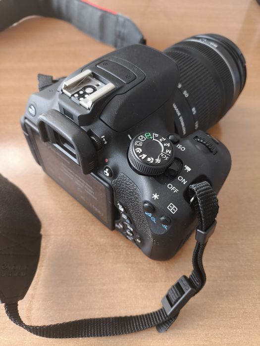 Canon 700D 18-135mm Обьектив