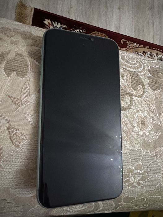 Iphone 11, ipad mini 2