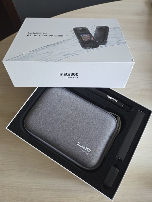 Insta360 X5 Essential Kit – пълен комплект, гаранция