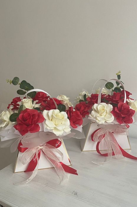 Цветы. Мыльные розы.бесплатная доставка по городу