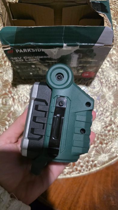 Lanternă Parkside X12V