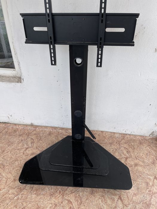 Кранштейн напольный для телевизора