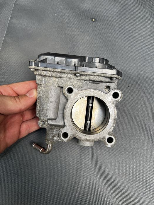 Дроселова клапа Toyota Auris 1.33 VVT-i 2010-2012г.