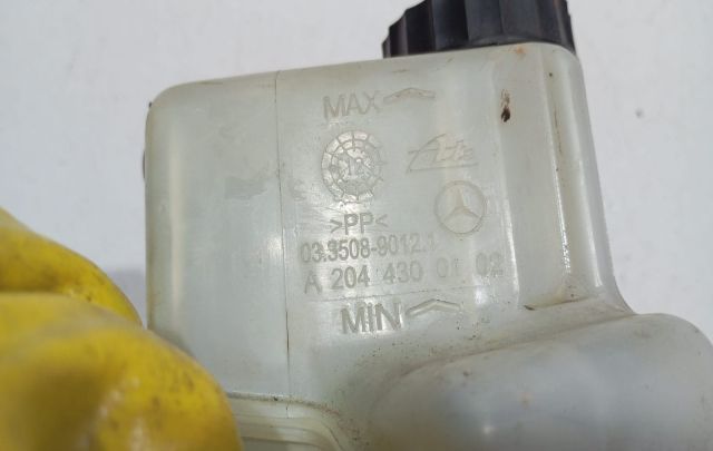 Pompa servofrana cu vas lichid servo A2044300102 Mercedes-Benz E-Clas