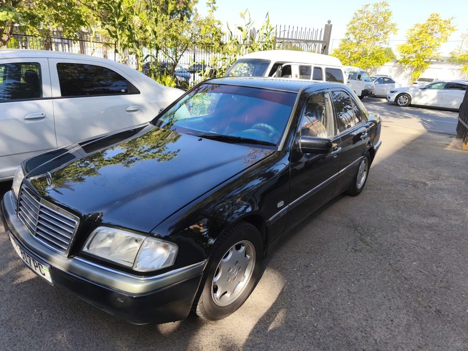 Обменяю мерседес С 180 W 202 1.8л