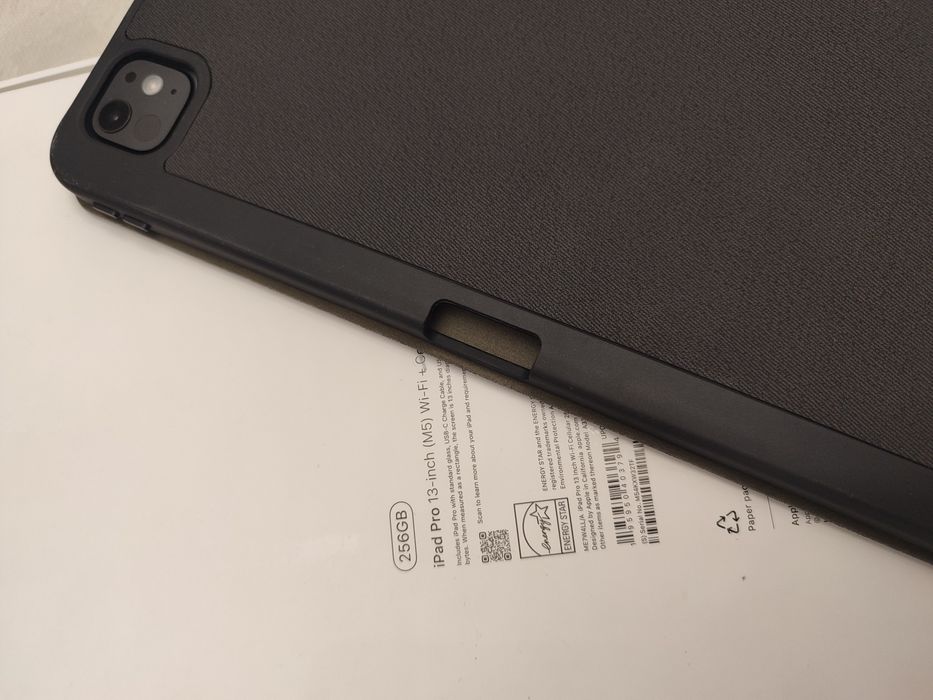 I Pad Pro 13 inch (M5)