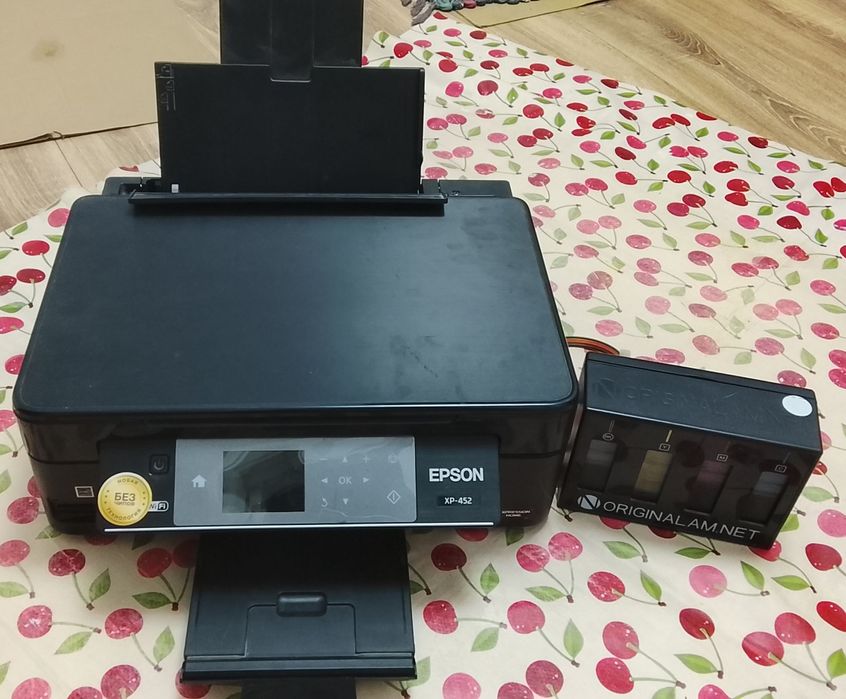 Продам принтер Епсон не рабочий