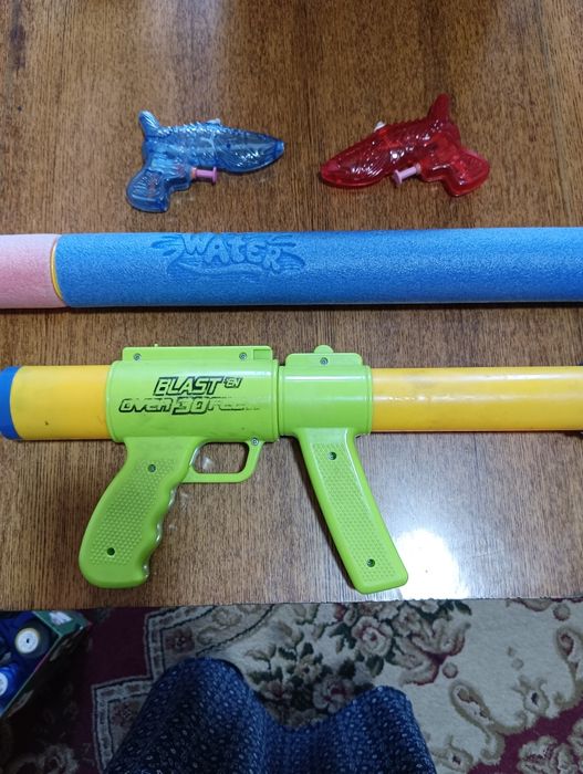 Продам игрушки для отдыха на воздухе