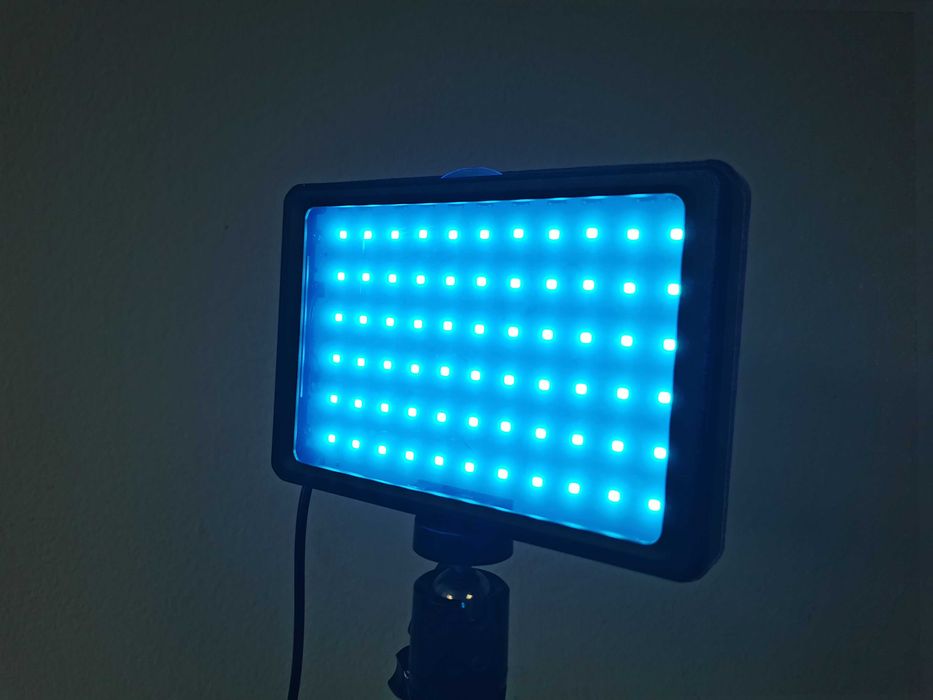 LED осветление Neewer ZC-10S комплект 2 бр. идеални за влогинг или видео подкасти в YouTube