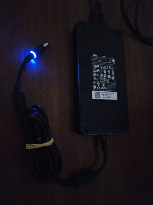 Alimentator incarcator laptop dell 240w