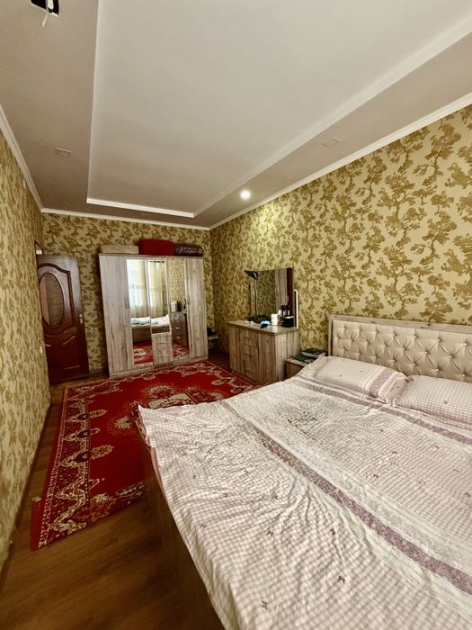 Продаётся 3 ком центральный базар