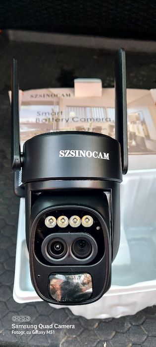 Cameră supraveghere alimentată  Solar