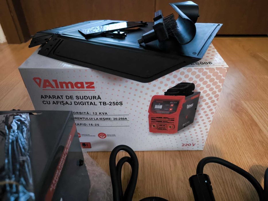 Vand aparat sudura invertor ALMAZ AZ-ES006