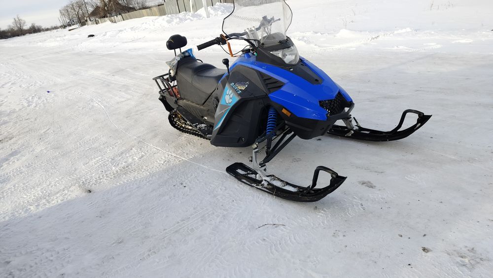 Снегоход в среднем состоянии