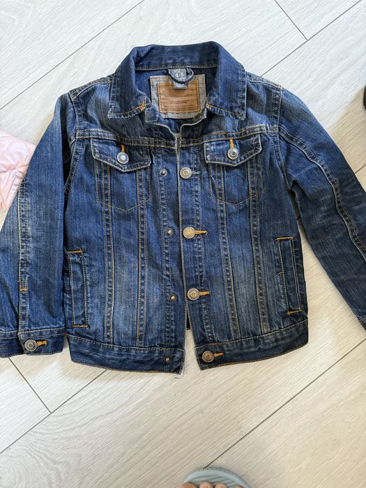 Продам одежду в хорошем виде без деффектов