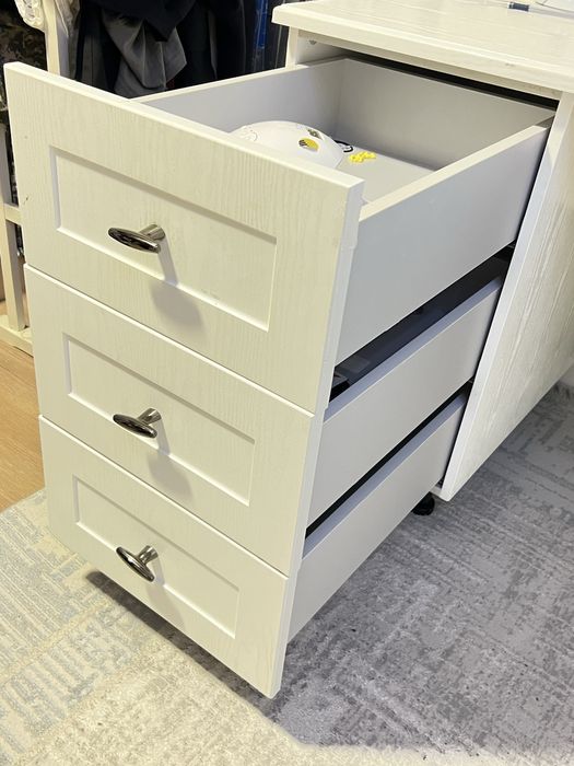 Письменный стол с полками!