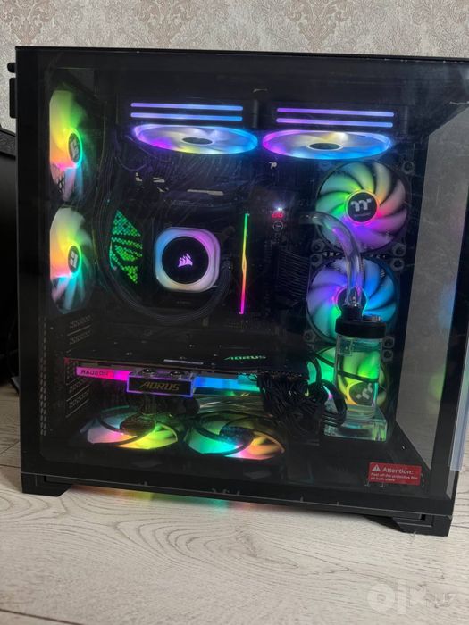 ASUS ROG strix Z890-E gaming ULTRA 7 270K plus