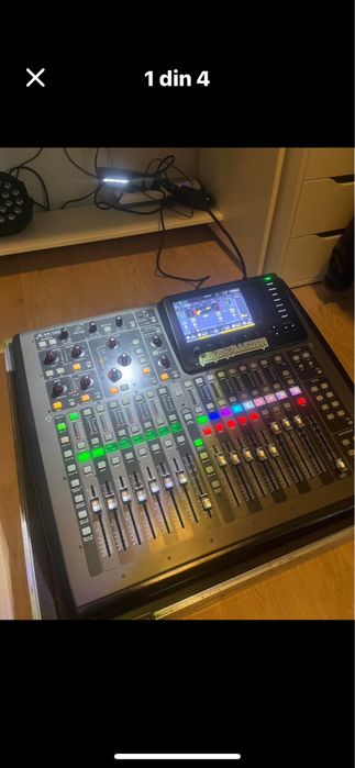 Behringer X32 Compact cu case si lampa