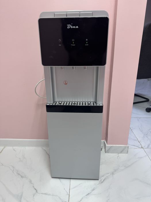 Кулер для воды Bona