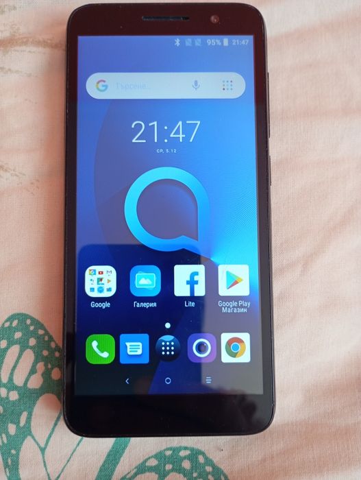 Телефон Алкател нов.