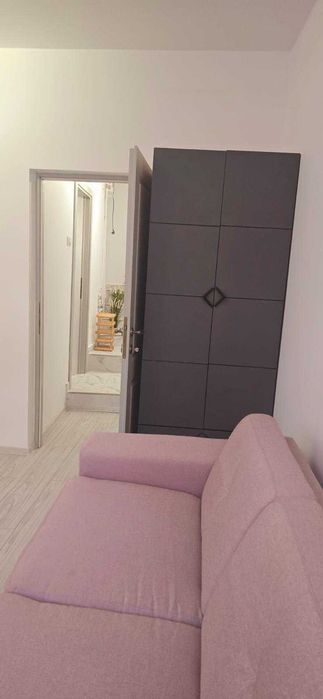 Garsoniera de vanzare zona Palat Cotroceni, utilata si mobilata