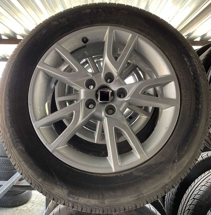 Set jante aliaj R17 originale Audi Q3 2011-2017 cu anvelope de vara