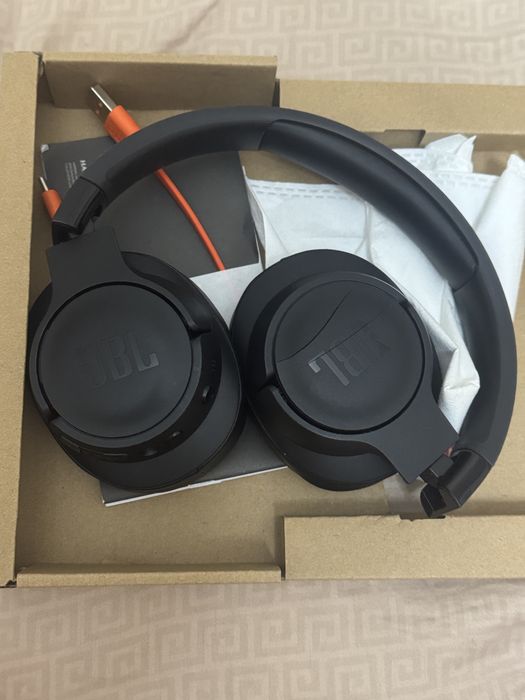Jbl  tune 777nc