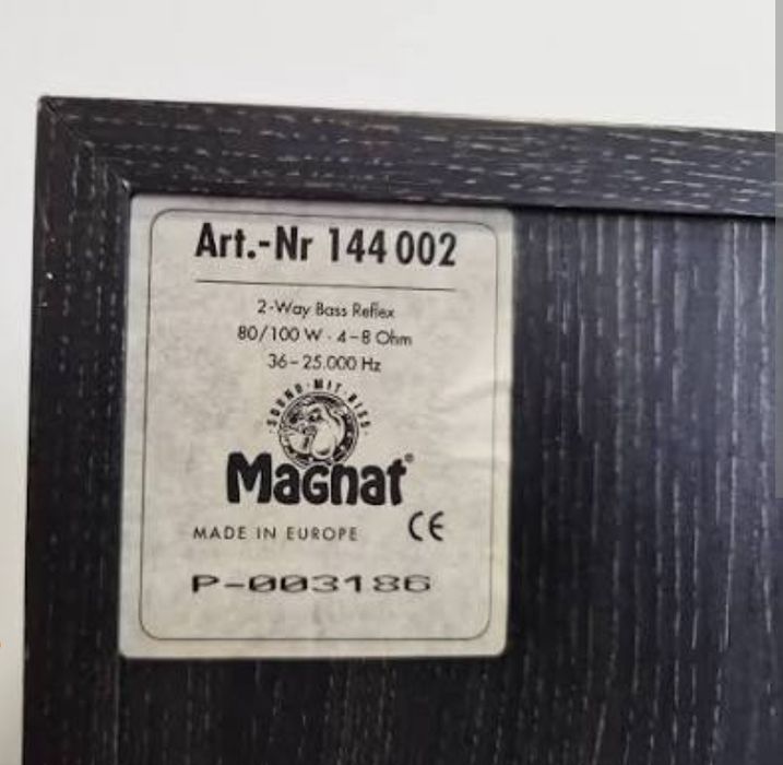 Boxe Magnat coloane Art144008 și sateliți Art144002