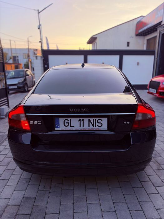 Volvo S80 D5 2.4 diesel - 185 cp - automata - 300.000 km - 2008