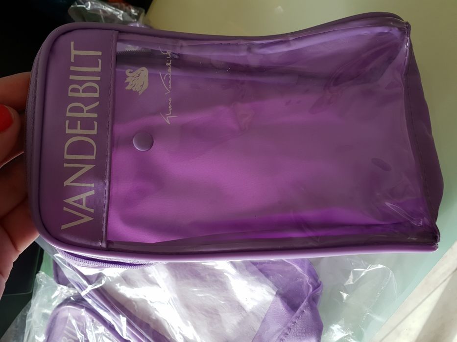 Ново! Несесер 0.50лв/бр.