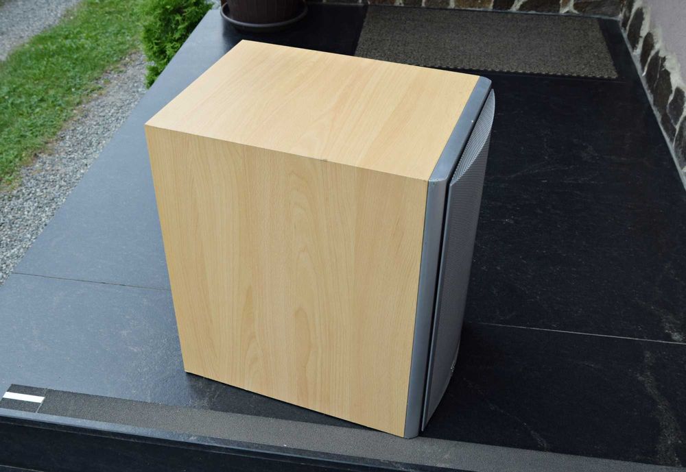 Subwoofer activ Canton AS 25