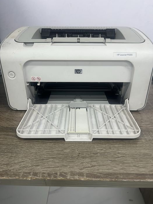 Лазерный принтер HP Laserjet P1005
