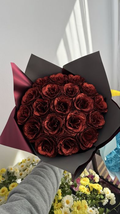 Buchet Trandafiri Imperiali Sclipici cu Stitch