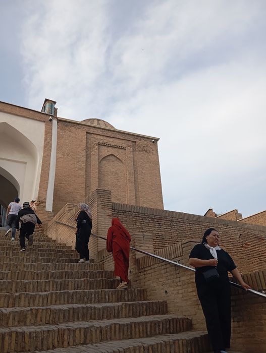 Горячие авто Туры по Джизакской гори "ЗАМИН" , Самарканду и Бухару