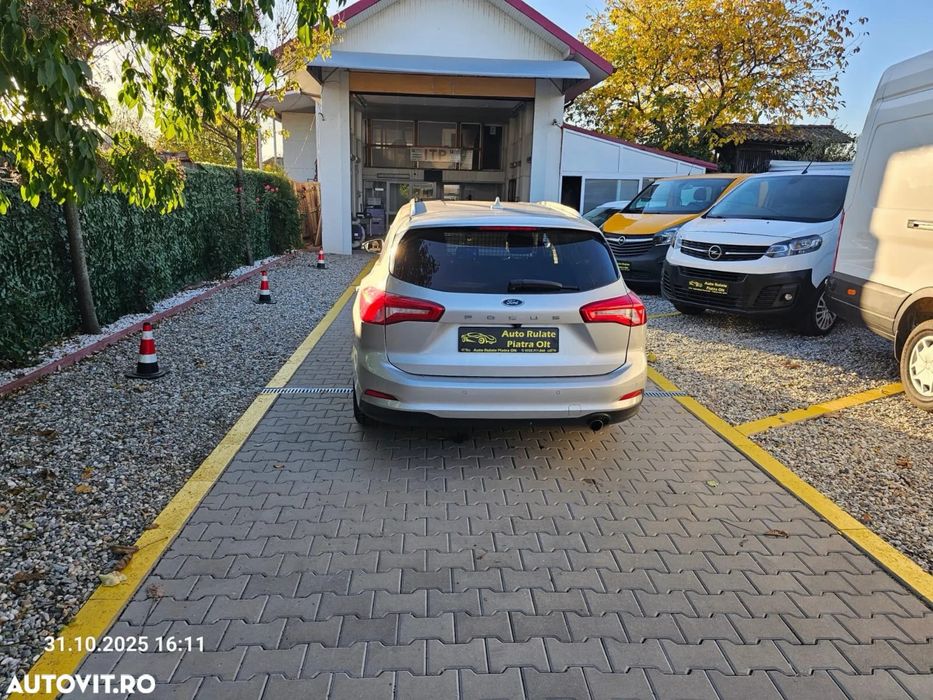 Ford focus 120 cp automat