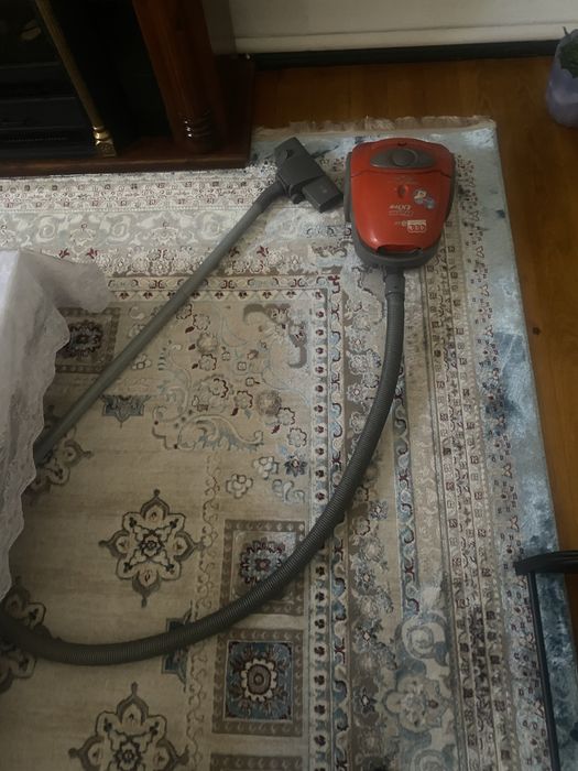 Пылесос в хорошем состояни