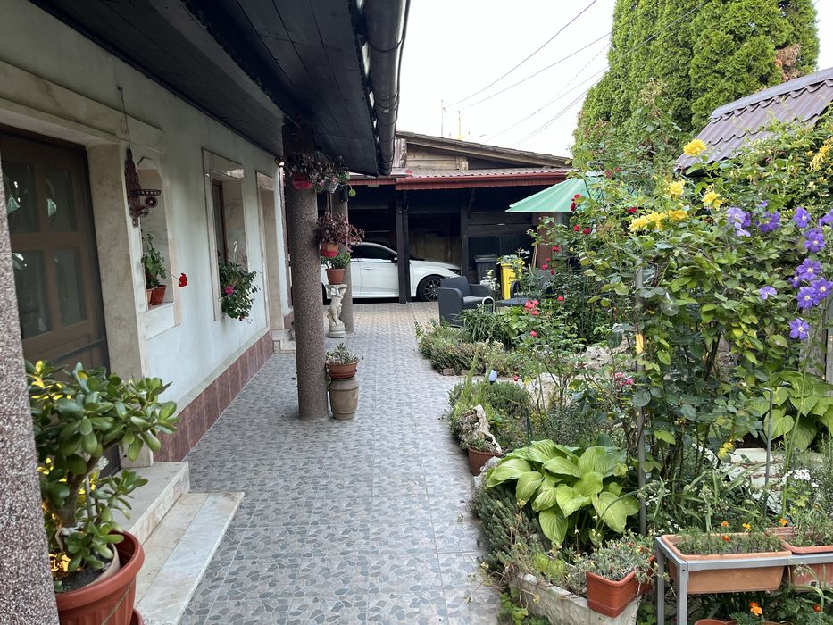 Vila P+E+M de vanzare in Bacau