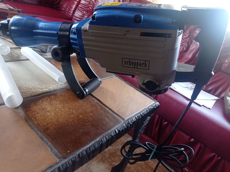Ciocan Demolator Beton Scheppach AB1700 1700W SDS - MAX 11 2024