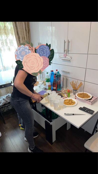Masa extensibila 6 persoane