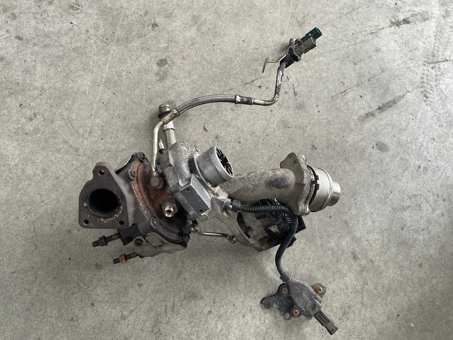 Turbina dreapta Audi A8 4H 4.2 TDI cod 057145874P