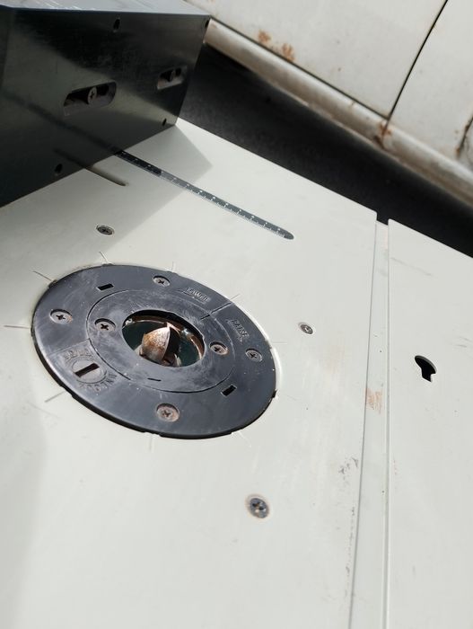 Настолна оберфреза