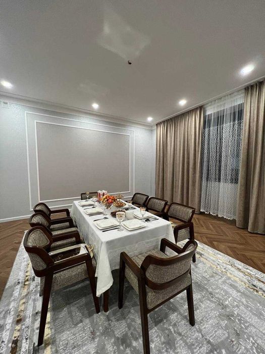 100 метров до Шота Руставели Дом под ОФИС 3 Уровня