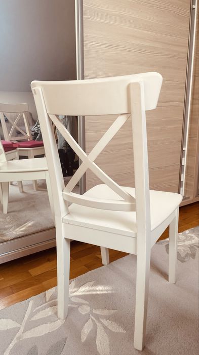 Scaune albe lemn ikea