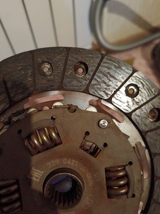 Продам сцепление LUK, стояло на приоре,.