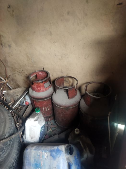 Газбалоны 4щтук бу.