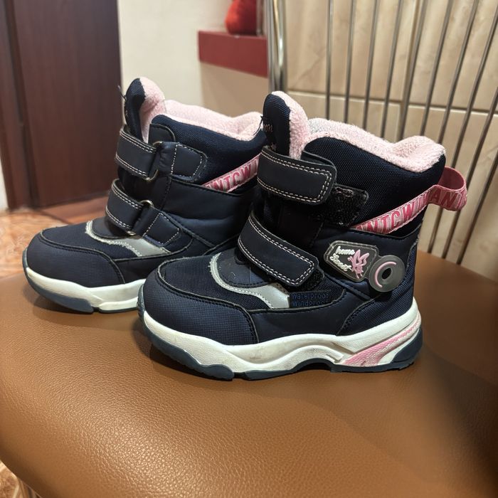 Ghete mar 26 purtate cu mult drag