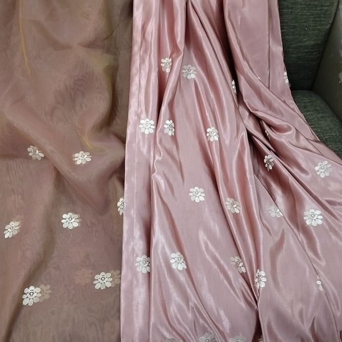 Продам Тюль и Шторый