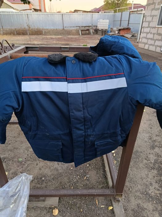 Продам спецодежду