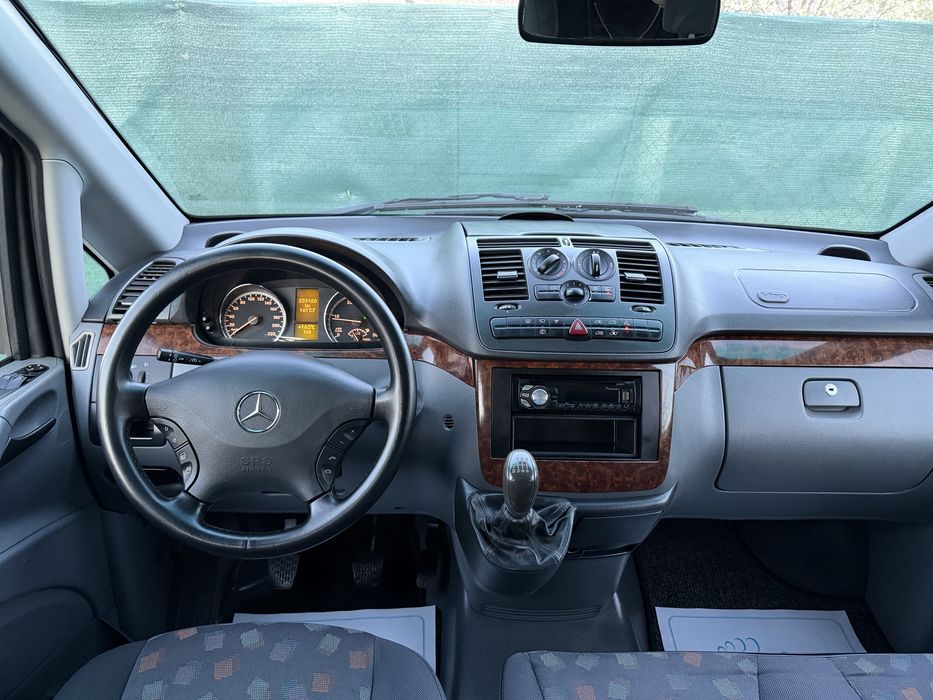 Mercedes-Benz Vito - 115CDI - Executive - 6 locuri - Senzori parcare - 150 CP - 2.2 CDI